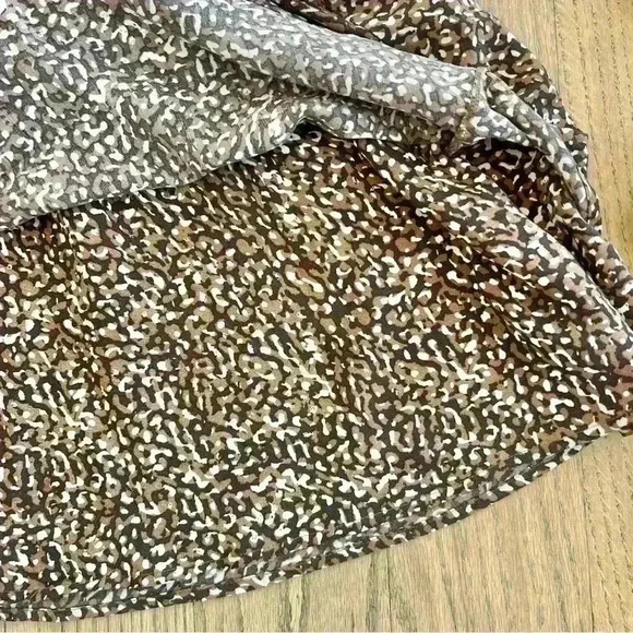 Rails Women’s Addison Smocked Tiered Mini Skirt Animal Print Size Small - Picture 11 of 14